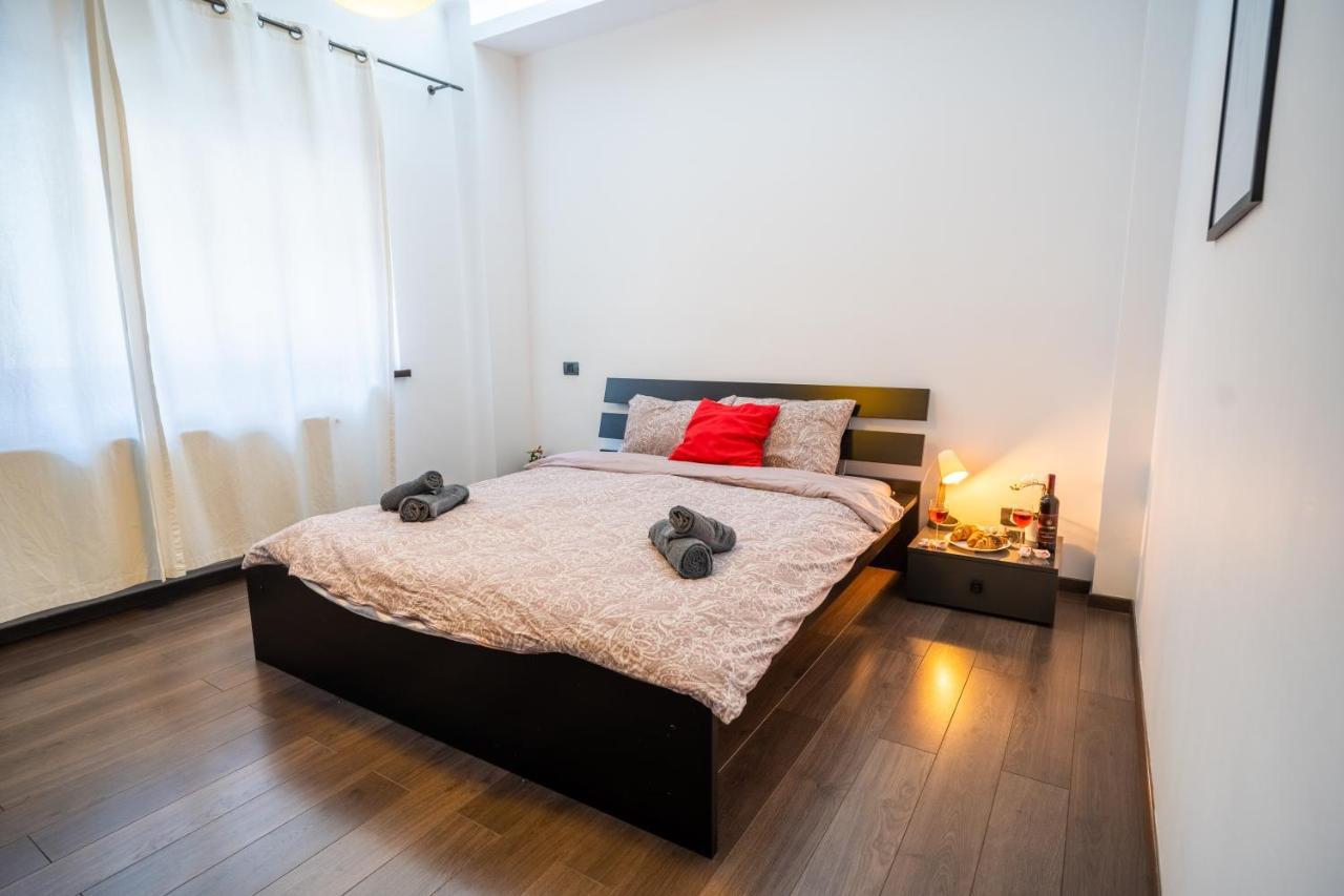 Cozy & Spacious Flat Near Victoriei Square * Bucureşti