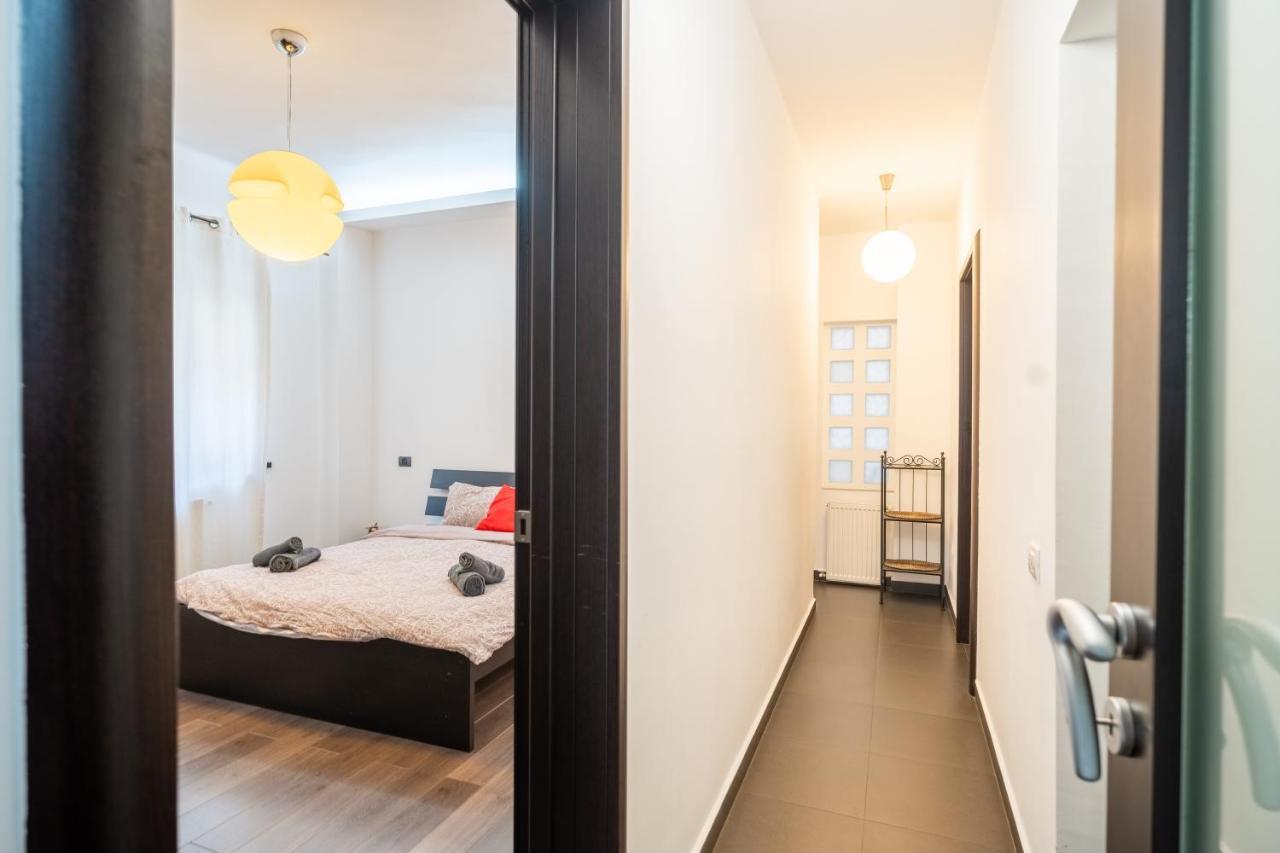Apartament Cozy & Spacious Flat Near Victoriei Square Bucureşti